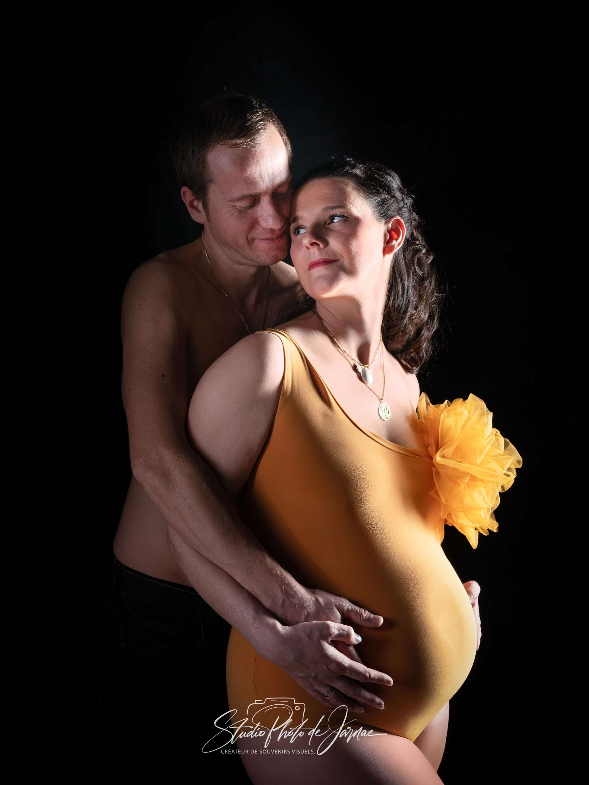 Photographe Grossesse Jarnac | S&eacute;ance Photo Femme Enceinte
